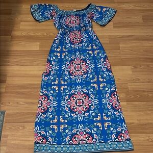 Flying Tomato Flowy off shoulder Maxi Dress